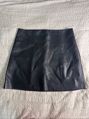 Sunday Best Black Faux Leather Mini Skirt size 6